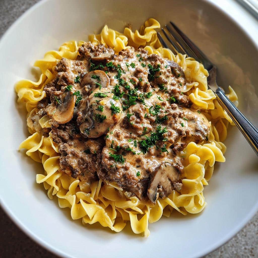 Easy Ground Beef Stroganoff - detail 1