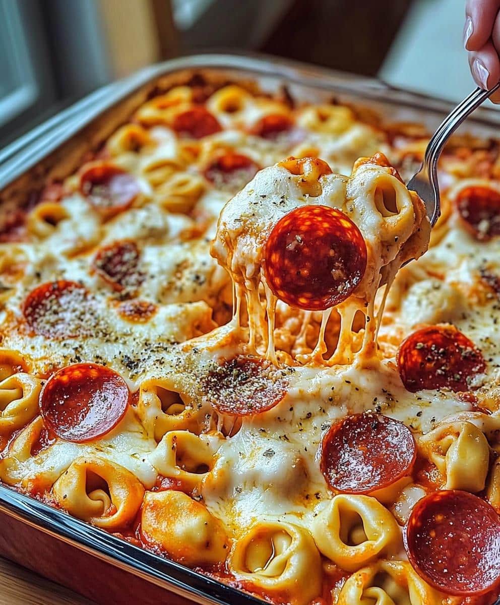 Cheese Tortellini Pepperoni Pizza Casserole - detail 1